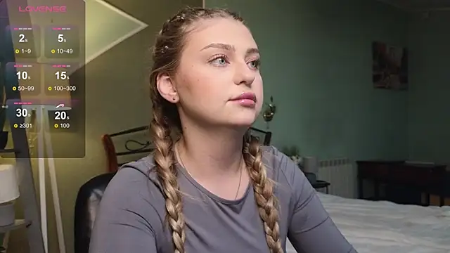 Snapshot of edaachi chatting on 02.28.25 edaachi online show from 02.28.25