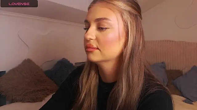 Snapshot of edaachi chatting on 02.17.26 edaachi online show from 02.17.26