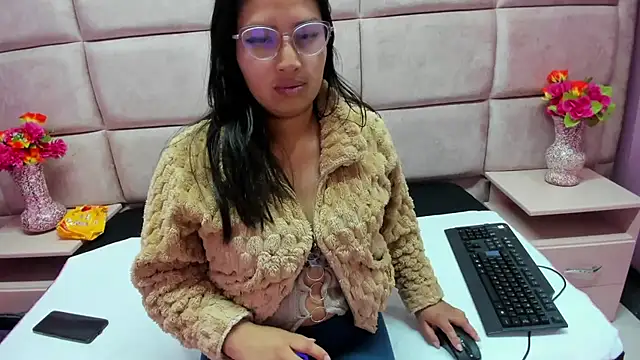 Snapshot of Miaa_Smiith_ chatting on 09.16.25 Miaa Smiith online show from 09.16.25