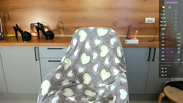 Snapshot of Jimmy_Bearn chatting on 03.14.25 Jimmy Bearn online show from 03.14.25