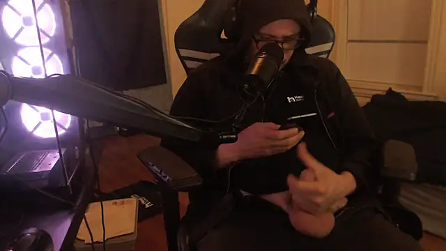 chicostick413 online show from 09.21.25