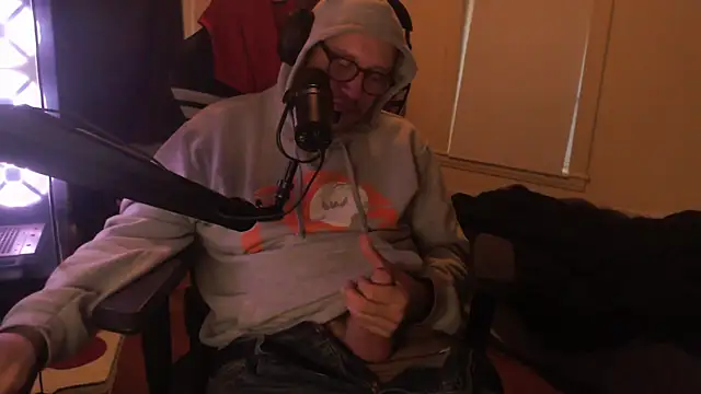 chicostick413 online show from 10.12.25