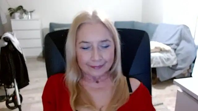 sofia xkiss online show from 12.09.24