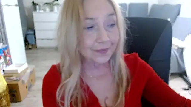 sofia xkiss online show from 12.31.24