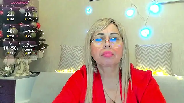 SusieNoreen online show from 01.15.25