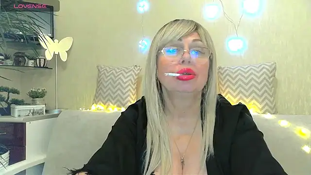 SusieNoreen online show from 01.29.25