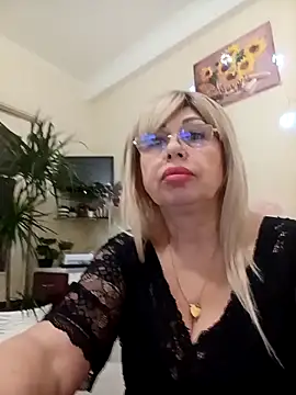 SusieNoreen online show from 02.28.25