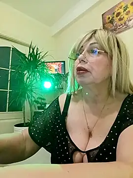SusieNoreen online show from 03.05.25