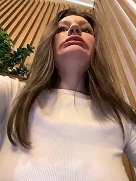 justmila online show from 12.04.24