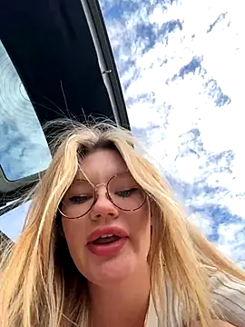 justmila online show from 09.17.25