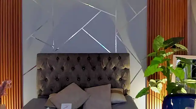 SofiaGomez420 online show from 12.30.24