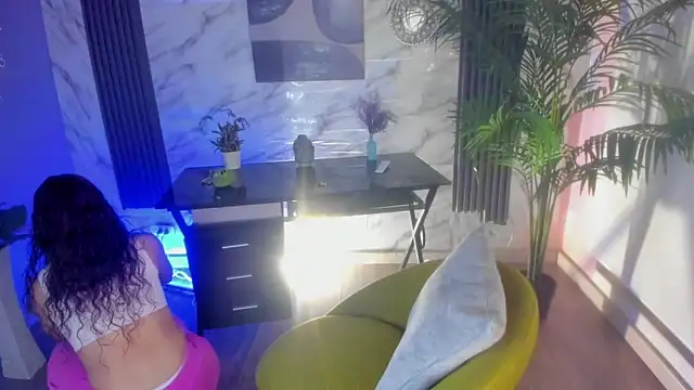 SofiaGomez420 online show from 02.06.25