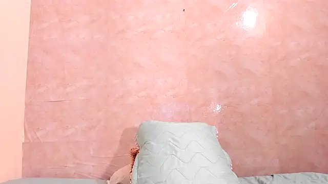 NicolVilla online show from 10.23.25