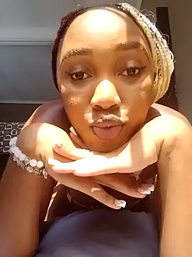 Snapshot of Shria107 chatting on 02.06.25 Shria107 online show from 02.06.25