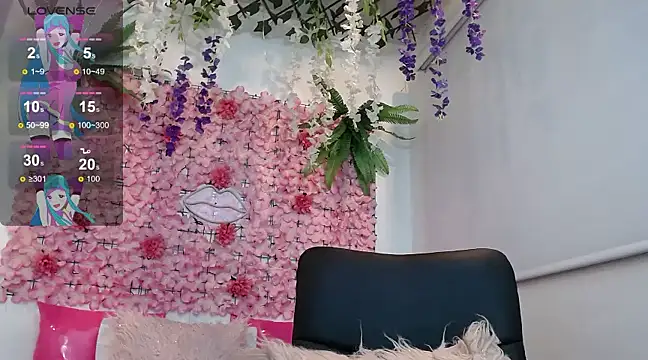 BLONDE SEXYHOT online show from 03.04.25