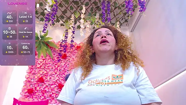 BLONDE SEXYHOT online show from 02.27.26