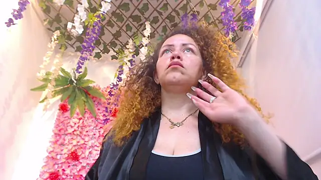 BLONDE SEXYHOT online show from 03.15.26