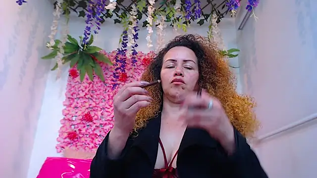 BLONDE SEXYHOT online show from 04.16.26