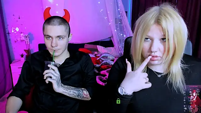 Snapshot of juli_kisss chatting on 02.18.26 juli kisss online show from 02.18.26