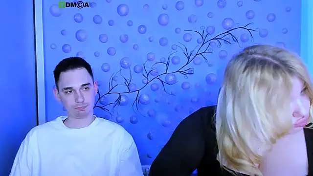 Snapshot of juli_kisss chatting on 03.25.26 juli kisss online show from 03.25.26