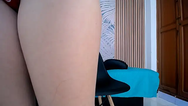 LauraRossi Nova online show from 03.21.25