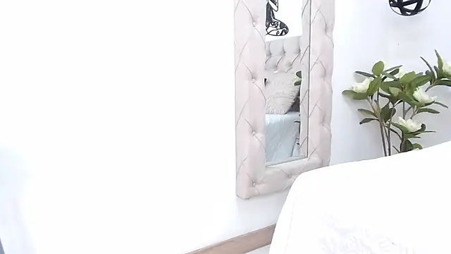 natasha cortez online show from 12.30.24