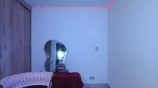 abril ricci online show from 09.26.25