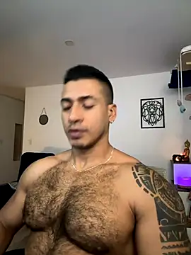 aaroncolombia online show from 09.16.25