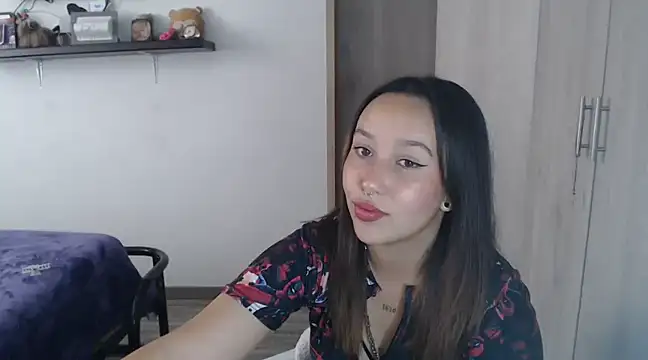 Snapshot of Skarlet_Adams28 chatting on 12.26.24 Skarlet Adams28 online show from 12.26.24