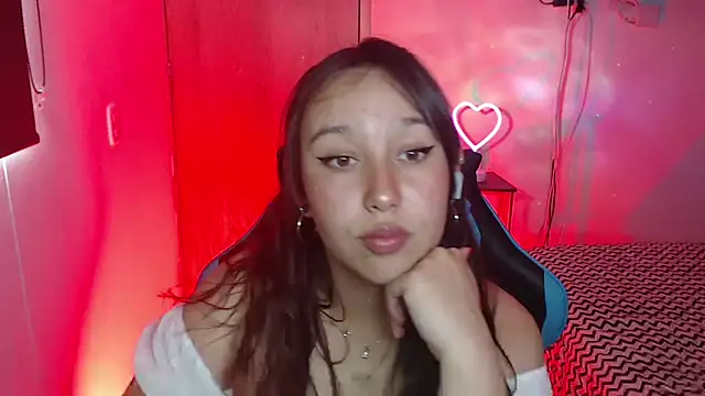 Skarlet Adams28 online show from 03.26.26