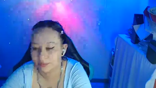 Skarlet Adams28 online show from 07.15.26