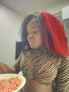 Thyana LS online show from 01.21.25