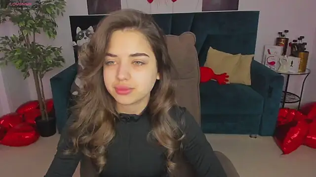 CharleneWoods online show from 02.11.25