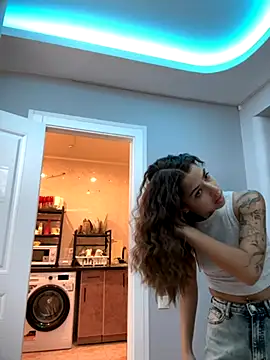 CharleneWoods online show from 09.12.25