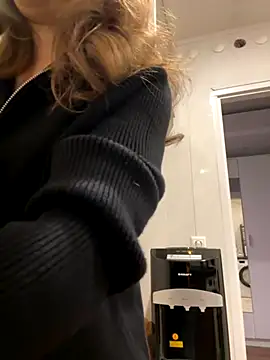 CharleneWoods online show from 10.18.25