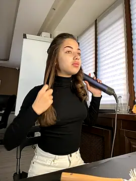 CharleneWoods online show from 10.23.25