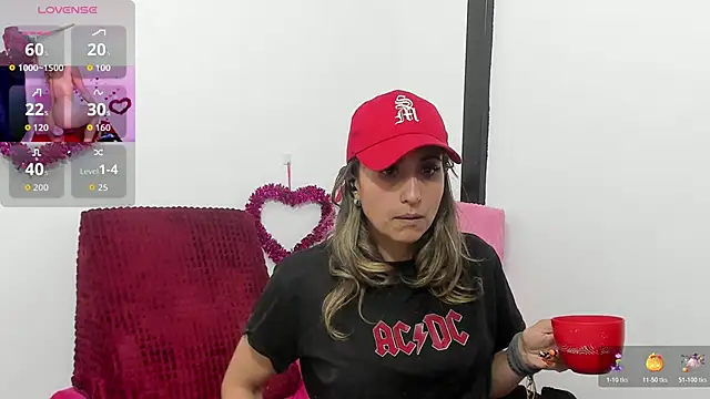 Giia39 online show from 10.28.25