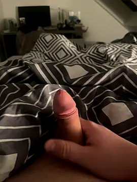 CroKita17 online show from 01.05.26