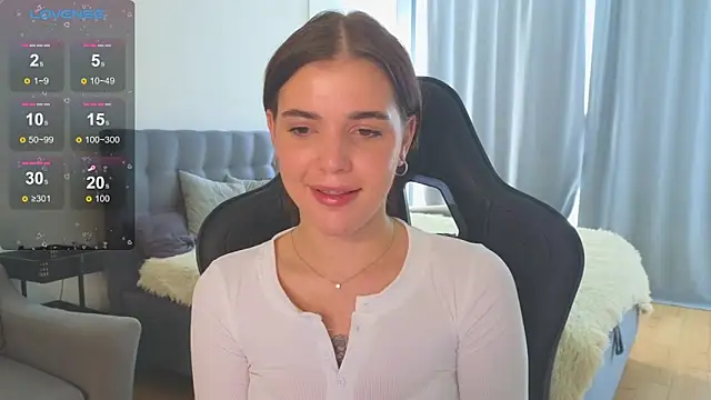 adrianawow1 online show from 10.04.25