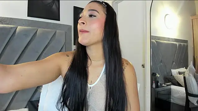 nataliee foster online show from 09.22.25