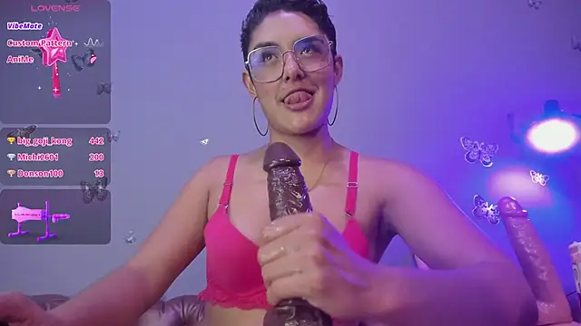 Kaira mosse online show from 01.30.25