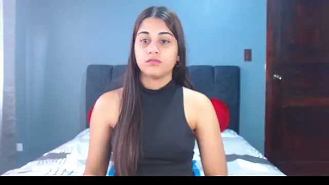 MiaOrtizCam online show from 02.11.25