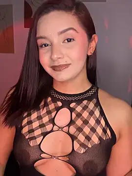 Snapshot of Melanyprada chatting on 06.17.26 Melanyprada online show from 06.17.26