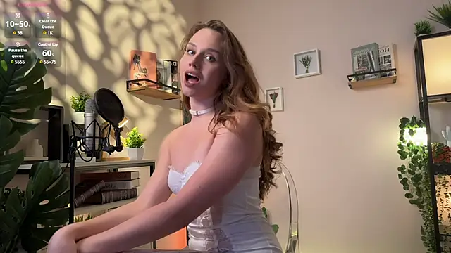 Julie Rhodes online show from 12.02.24