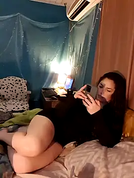 CoelhinhaGostosa online show from 12.10.24