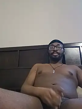 Snapshot of Hotcock100 chatting on 07.18.26 Hotcock100 online show from 07.18.26