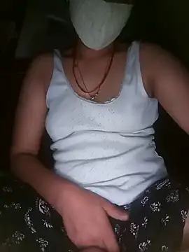 Snapshot of Avantika19 chatting on 01.08.25 Avantika19 online show from 01.08.25