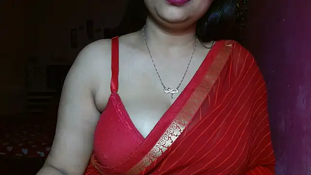 Snapshot of _Kamakshi chatting on 12.21.24 Kamakshi online show from 12.21.24