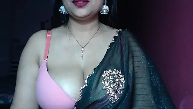 Snapshot of _Kamakshi chatting on 01.22.25 Kamakshi online show from 01.22.25