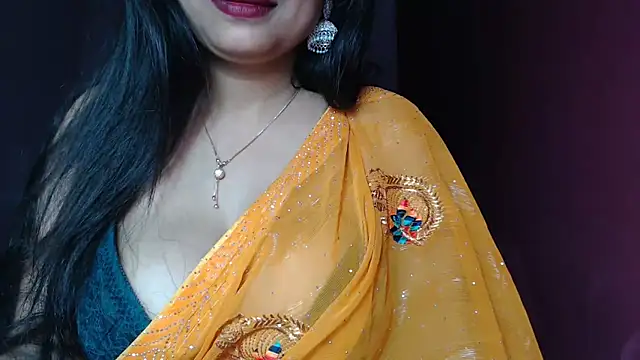 Snapshot of _Kamakshi chatting on 02.02.25 Kamakshi online show from 02.02.25